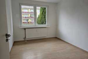 3-Zimmer-Wohnung mit Loggia und GARTEN, Niedrigenergiehaus, Einbauküche – Lütthörn 12, 24340 Rendsburg-Eckernförde (Kreis) – Vorschaubild 11