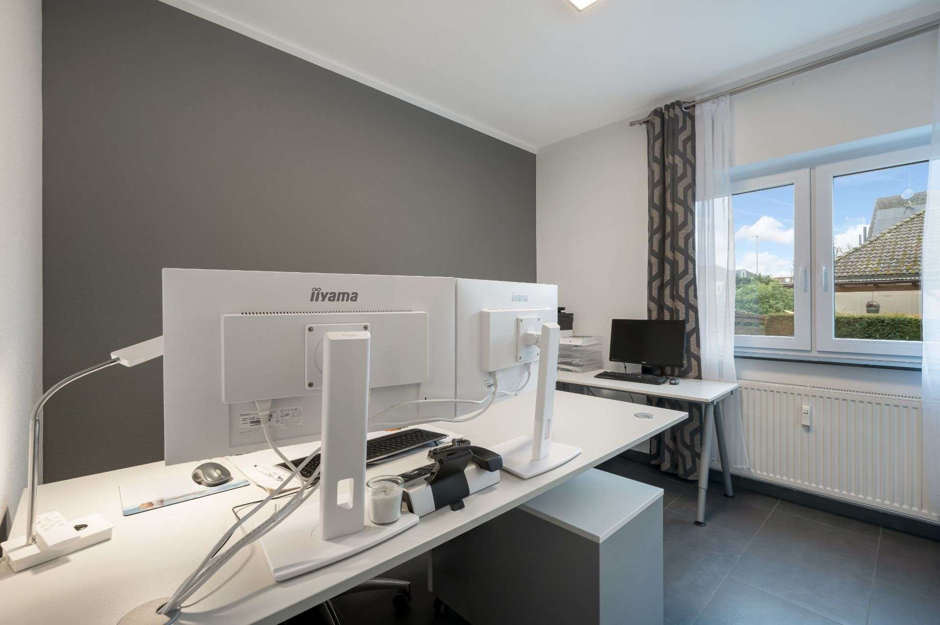 Immobilie in Schwalbach - Wohnen und Investieren: Saniertes Mehrfamilienhaus in attraktiver Feldrandlage in Schwalbach/Ts. - Bild 6