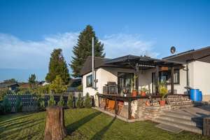 Exklusiver freistehender Bungalow mit Einliegerwohnung, Fernblick, Doppelgarage & großem Garten – Krappelroth 29, 66839 Schmelz – Vorschaubild 34