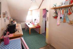 3-Zimmer-Dachgeschosswohnung mit Potential in Braunschweig. – Die vollständige Adresse der Immobilie erhältst du vom Anbieter., 38118 Westliches Ringgebiet, Braunschweig – Vorschaubild 4