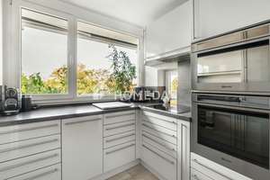 Durchdachter Grundriss & urbane Ruhe: modernisiertes Wohlfühldomizil mit zwei Loggien in Bestlage – Die vollständige Adresse der Immobilie erhältst du vom Anbieter., 40474 Golzheim, Düsseldorf – Vorschaubild 6
