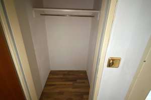 Über den Dächern der Stadt – Stilvolle Wohnung in zentraler Lage – Schwarzbach 9, 42277 Oberbarmen, Wuppertal – Vorschaubild 4