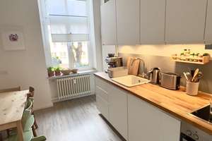 ** BEL ETAGE * GROßZÜGIG GESCHNITTENE 2 ZIMMER ALTBAUWOHNUNG NÄHE FÜRSTENPLATZ** – 40215 Friedrichstadt, Düsseldorf – Vorschaubild 13