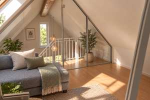 Wohnen mit Charakter: 3,5-Zimmer-Galerie-Wohnung in Thalkirchen – 81379 Thalkirchen, München – Vorschaubild 5