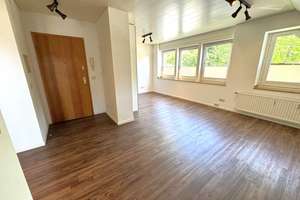 Top-Chance: 3.000 m² Anwesen - 9-Zi-Großraumimmobilie! Garagenhaus! Privatsee! Einlieger möglich! – Die vollständige Adresse der Immobilie erhältst du vom Anbieter., 40489 Wittlaer, Düsseldorf – Vorschaubild 12