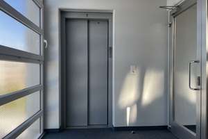 Wunderbarer Wasserblick von der Südwest-Terrasse eines 1-Zimmer-Apartment in den Havelterrassen. – Alt-Pichelsdorf 33A, 13595 Wilhelmstadt, Berlin – Vorschaubild 14