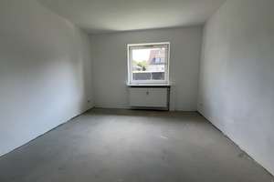 Schicke 3-Zimmer-Wohnung in angenehmer Wohnlage – Dowidat Siedlung 1, 42899 Stursberg, Remscheid – Vorschaubild 2