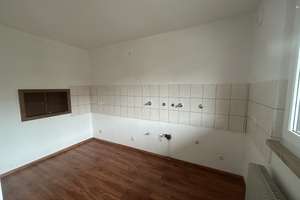 OB-City! Bezugsfreie 3-Zi-Whg mit Balkon – Goebenstraße 31, 46045 Altstadt-Mitte, Oberhausen – Vorschaubild 4