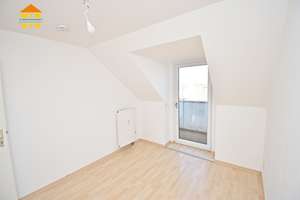 Maisonette-Wohnung mit Balkon und Einbauküche – Uhlandstraße 35, 9130 Sonnenberg, Chemnitz – Vorschaubild 4