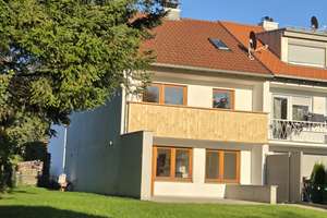 Renoviertes Reiheneckhaus mit schönem großen Garten in ruhiger Lage in Kaufbeuren (Kernstadt) – Die vollständige Adresse der Immobilie erhältst du vom Anbieter., 87600 Kaufbeuren (Kernstadt), Kaufbeuren – Vorschaubild 1