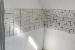 Schöne kleine 3 Zimmer Wohnung in ruhiger Lage mit Anmietung eines separaten Stellplatzes! – Heinz-Bongartz-Str. 14, 1239 Dresden – Vorschaubild 15
