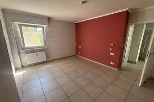 myHome-Immobilien / TRAUM 4 Zi-Wohnung + 2 Balkone, EBK, riesiges Wohnzimmer + Waldrandlage + Garage – Schlesierweg 5, 63150 Heusenstamm – Vorschaubild 12