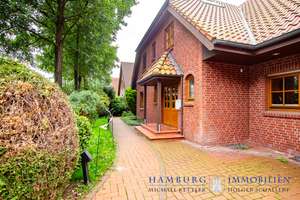 Ca. 276 m² - Familiendomizil mit Einliegerbereichen. Ca. 150 m² sofort beziehbar, in 25436 Uetersen – Die vollständige Adresse der Immobilie erhältst du vom Anbieter., 25436 Uetersen – Vorschaubild 9