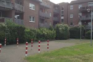 Helle 3,5-Zimmer-Dachgeschosswohnung mit Balkon in Duisburg-Hamborn – Markgrafenstr. 3, 47166 Obermarxloh, Duisburg – Vorschaubild 5