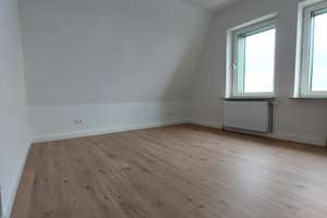 Mittendrin statt nur dabei! Frisch renovierte 3 Zimmerwohnung mit 114,41 m² im Dachgeschoss – Havensteinstr. 54, 46045 Altstadt-Mitte, Oberhausen – Vorschaubild 7