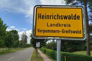 Einfamilienhaus mit Gartenhaus, Garage und Carport – Uecker-Randow (Kreis) – Vorschaubild 12