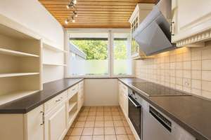 Gepflegte 4-Zimmerwohnung in Wuppertal-Vohwinkel! Mit 2 Balkonen, Klimaanlage und Tiefgarage! – Die vollständige Adresse der Immobilie erhältst du vom Anbieter., 42329 Vohwinkel, Wuppertal – Vorschaubild 12
