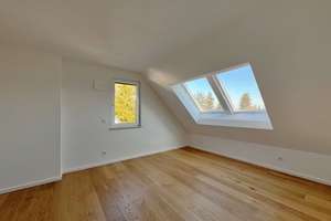 NEUBAU-DG-Wohnung mit ausgebautem Speichergeschoss (Studio), Dachterrasse und Balkon – Reigersbachstraße 22, 80995 Lerchenau-West, München – Vorschaubild 19