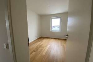 Hochwertig wohnen: 3‑Zimmer‑Wohnung mit zwei Bädern & TG‑Stellplatz – Friedrich-Ebert-Straße 4, 50996 Rodenkirchen (Ortsteil), Köln – Vorschaubild 5