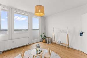 Exklusives Wohnen über den Dächern der Stadt - provisionsfrei – Die vollständige Adresse der Immobilie erhältst du vom Anbieter., 27568 Mitte-Süd, Bremerhaven – Vorschaubild 10