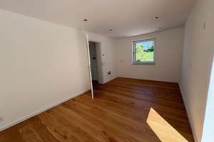 Traumhaus in Bestlage von Landshut  – Die vollständige Adresse der Immobilie erhältst du vom Anbieter., 84036 Berg, Landshut – Vorschaubild 6