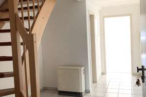 NUR mit Wohnberechtigungsschein - Schöne 3 Zimmerwohnung auf 2 Ebenen im Zentrum von Hamm/Sieg – Die vollständige Adresse der Immobilie erhältst du vom Anbieter., 57577 Hamm (Sieg) – Vorschaubild 5