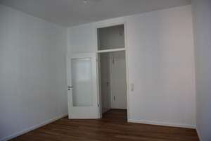 Schöne helle Altbauwohnung – Die vollständige Adresse der Immobilie erhältst du vom Anbieter., 40625 Gerresheim, Düsseldorf – Vorschaubild 2