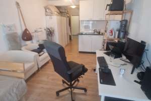 **1 ZKDB,  renoviert, nur RWTH und FH Studenten, 697 € Warm inkl.  Strom und Internet ab 01.09.26** – Roermonder Str. 101, 52072 Ponttor, Aachen – Vorschaubild 1