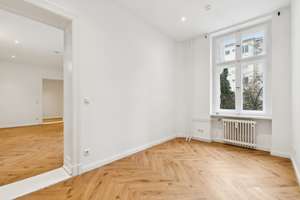Schöneberg Highlight: Sanierte 2-Zimmer-Wohnung im ruhigen Hinterhaus – Die vollständige Adresse der Immobilie erhältst du vom Anbieter., 10823 Schöneberg, Berlin – Vorschaubild 8