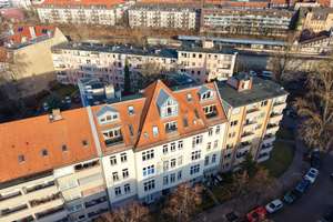 Bezugsfreie und Helle Wohnung nahe Hohenzollerndamm mit 3,5m Deckenhöhe und französischem Balkon – Die vollständige Adresse der Immobilie erhältst du vom Anbieter., 14193 Schmargendorf, Berlin – Vorschaubild 3