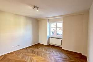 ELVIRA - Schwabing, Traumhafte 2,5-Zimmer-Wohnung mit ruhiger Loggia – Die vollständige Adresse der Immobilie erhältst du vom Anbieter., 80801 Neuschwabing, München – Vorschaubild 4