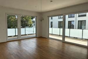 Exklusive 4-Zimmer-Whg. ca. 133 m², Sonnenbalkon, 2 Bäder, Aufzug, ruhige Rheinnähe in Plittersdorf – Die vollständige Adresse der Immobilie erhältst du vom Anbieter., 53173 Plittersdorf, Bonn – Vorschaubild 3