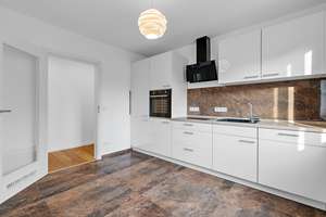 IMMOSPACE *** NEUWERTIG, FREIE 2 ZKB STADTWOHNUNG IN PERFEKTER LAGE*** – Die vollständige Adresse der Immobilie erhältst du vom Anbieter., 86167 Lechhausen-West, Augsburg – Vorschaubild 1