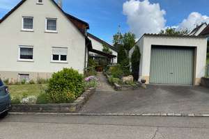 Älteres Einfamilienhaus - leerstehend  – Die vollständige Adresse der Immobilie erhältst du vom Anbieter., 72138 Kirchentellinsfurt – Vorschaubild 2