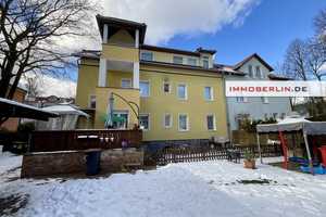 IMMOBERLIN.DE - Attraktives Mehrfamilienhaus für die Eigennutzung oder als Investment – Berlin – Vorschaubild 2