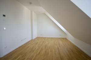 Zweitbezug 2-Zimmer-Dachterrassenwohnung in Mehrfamilienvilla mit fünf Wohneinheiten – Glockenblumenstrasse 16, 80935 Lerchenau-Ost, München – Vorschaubild 22