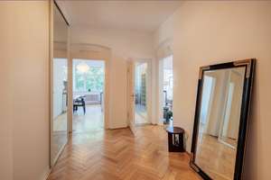 Möbliert: Schöne 2-Zimmer Wohnung im denkmalgeschützten Altbau – Die vollständige Adresse der Immobilie erhältst du vom Anbieter., 80638 Nymphenburg, München – Vorschaubild 11