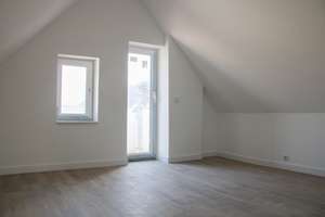DG-Wohnung im Bielefelder Westen mit Ausblick  – Die vollständige Adresse der Immobilie erhältst du vom Anbieter., 33615 Mitte, Bielefeld – Vorschaubild 5