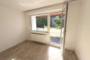 5-Zimmer auf zwei Ebenen - frisch renoviert mit Balkon – 45147 Holsterhausen, Essen – Vorschaubild 9
