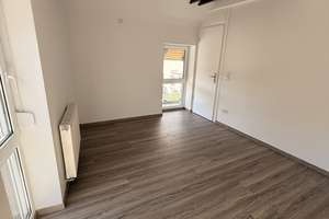 Liebevoll renovierte Haushälfte mit ca. 95 m², großer Terrasse & Waldrandlage – 99198 Udestedt – Vorschaubild 10