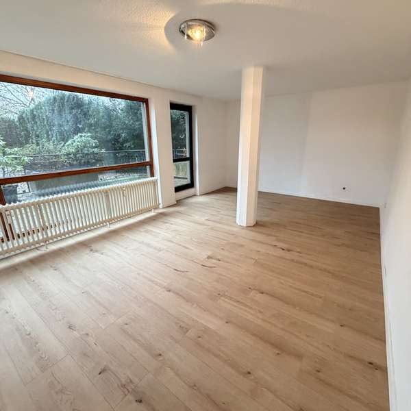 *** helle 4-Zimmer-Wohnung auf zwei Etagen - Balkon - Terrasse - Stellplatz - Vaalserquartier ***