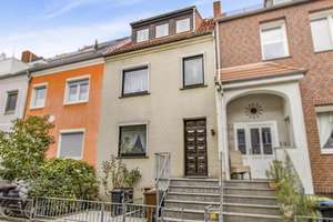 Bremen - Findorff / Modernisierungsbedürftiges Reihenhaus in sehr beliebter Lage