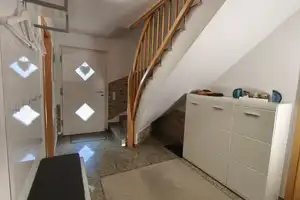 Viel Platz für Leben, Arbeiten & Entspannen - Ihr neues Zuhause in Ottobeuren – Unterallgäu (Kreis) – Vorschaubild 8