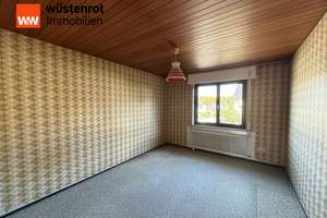 Schönes Reihenmittelhaus in Böblingen mit Garten, Balkon & Garage in zentraler und ruhiger Wohnlage – Die vollständige Adresse der Immobilie erhältst du vom Anbieter., 71032 Böblingen – Vorschaubild 19