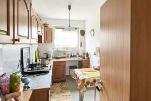 3-Zimmer-ETW mit Balkon & Aufzug inkl. Stellplatz in Leverkusen – Die vollständige Adresse der Immobilie erhältst du vom Anbieter., 51381 Lützenkirchen, Leverkusen – Vorschaubild 3