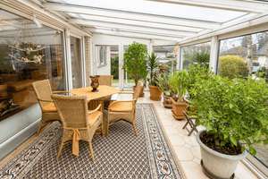 FRANK IMMOBILIEN - Bungalow mit Wintergarten – ideal für jedes Alter! – Die vollständige Adresse der Immobilie erhältst du vom Anbieter., 12357 Rudow, Berlin – Vorschaubild 5