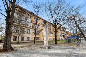 Bezugsfreies 1-Zimmer-City-Apartment über den Dächern von Charlottenburg-Wilmersdorf in Berlin – Die vollständige Adresse der Immobilie erhältst du vom Anbieter., 10719 Wilmersdorf, Berlin – Vorschaubild 22