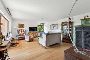Viel Platz, Weitblick & Ruhe: Hier ist dein neues Zuhause in Oberdürrbach zur Miete! – Die vollständige Adresse der Immobilie erhältst du vom Anbieter., 97080 Dürrbachtal, Würzburg – Vorschaubild 3
