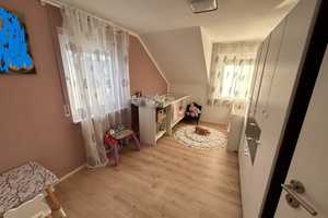Schönes und neuwertiges 5,5-Zimmer-Haus mit gehobener Innenausstattung und EBK in Obersulm – Heilbronn (Kreis) – Vorschaubild 15