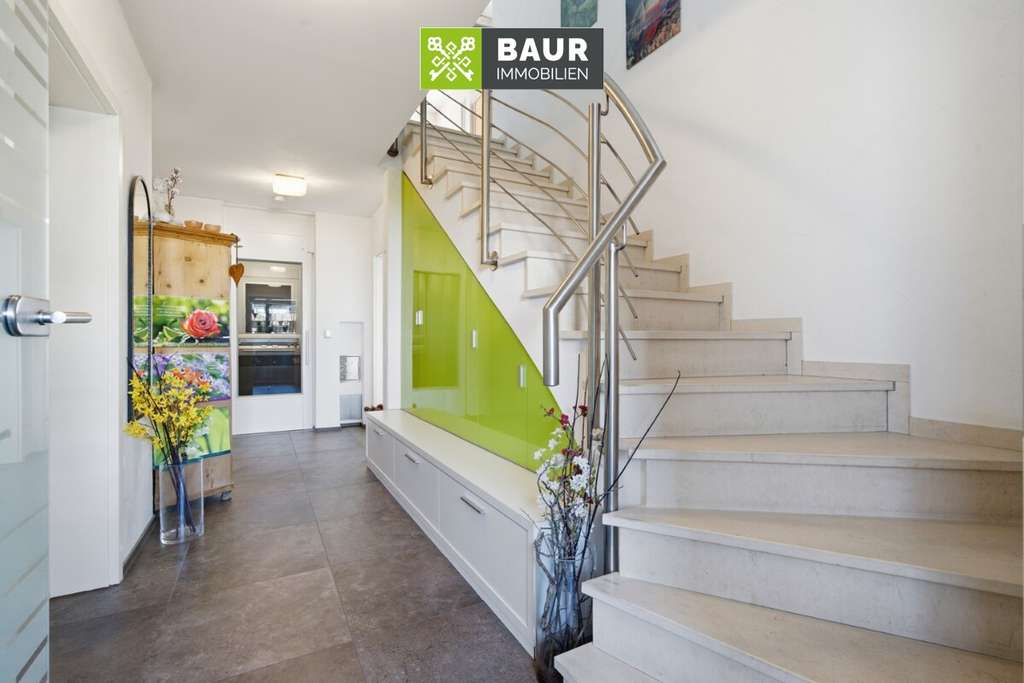 Immobilie in Kißlegg - 360° | Wohnen mit Komfort in Kißlegg: Modernes EFH mit Doppelgarage und Personenaufzug! - Bild 3